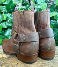 Afbeelding in Gallery-weergave laden, Bijna Nieuwe stoere biker boots van Sendra maat 46
