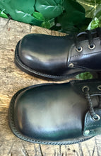 Afbeelding in Gallery-weergave laden, Prachtige vintage leren rijglaarzen van Sendra , maat 37