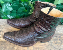Afbeelding in Gallery-weergave laden, zo goed als nieuw prachtige python laarzen Sendra maat 42