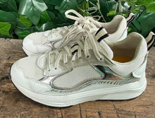 Afbeelding in Gallery-weergave laden, bijna Nieuwe sneakers van Xsensible maat 38 (wijdte G)