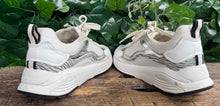 Afbeelding in Gallery-weergave laden, bijna Nieuwe sneakers van Xsensible maat 38 (wijdte G)