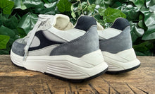 Afbeelding in Gallery-weergave laden, bijna Nieuwe sneakers van Xsensible maat 39 (wijdte G)