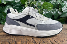 Afbeelding in Gallery-weergave laden, bijna Nieuwe sneakers van Xsensible maat 39 (wijdte G)