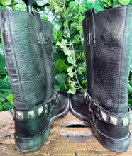 Afbeelding in Gallery-weergave laden, stoere vintage biker boots van Frye maat 44 (maat 11)