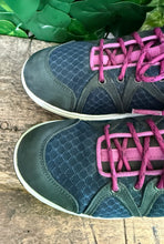 Afbeelding in Gallery-weergave laden, bijna Nieuwe sneakers van Xsensible maat 39 (wijdte H )