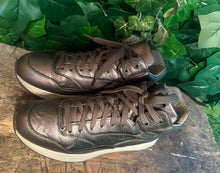Afbeelding in Gallery-weergave laden, bijna Nieuwe hoge sneakers van Xsensible maat 41 (wijdte G )