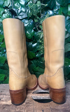 Afbeelding in Gallery-weergave laden, zo goed als nieuw vintage blokhak laars van Sendra maat 38