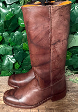 Afbeelding in Gallery-weergave laden, Nieuwe prachtige vintage hoge leren laarzen Sendra maat 41