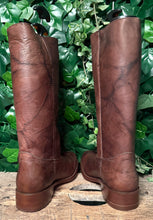 Afbeelding in Gallery-weergave laden, Nieuwe prachtige vintage hoge leren laarzen Sendra maat 41