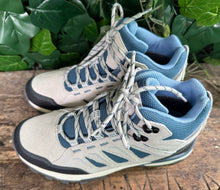 Afbeelding in Gallery-weergave laden, gewoon Nieuwe sneakers van human nature maat 38