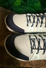 Afbeelding in Gallery-weergave laden, bijna Nieuwe sneakers van Xsensible maat 43 (wijdte H)