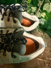 Afbeelding in Gallery-weergave laden, bijna Nieuwe sneakers van Xsensible maat 43 (wijdte H)