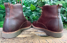Afbeelding in Gallery-weergave laden, bijna Nieuwe veter boots van Panama Jack maat 42