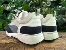 Afbeelding in Gallery-weergave laden, Nieuwe prachtige sneakers Xsensible maat 39 (wijdte HX)