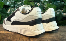 Afbeelding in Gallery-weergave laden, bijna Nieuwe prachtige sneakers Xsensible maat 39(wijdte GX)