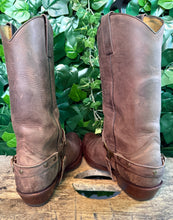 Afbeelding in Gallery-weergave laden, Bijna Nieuwe prachtige biker boots van Sendra maat 42