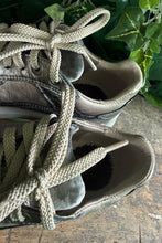 Afbeelding in Gallery-weergave laden, bijna Nieuwe prachtige sneakers Xsensible maat 37(wijdte G)