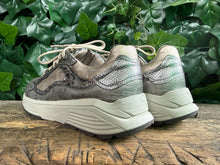 Afbeelding in Gallery-weergave laden, bijna Nieuwe prachtige sneakers Xsensible maat 37(wijdte G)