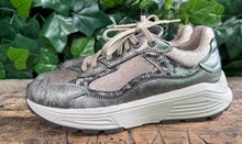 Afbeelding in Gallery-weergave laden, bijna Nieuwe prachtige sneakers Xsensible maat 37(wijdte G)