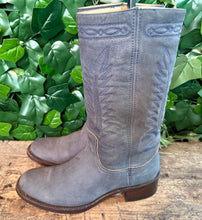 Afbeelding in Gallery-weergave laden, zo goed als nieuw mooie laars van Sendra maat 41