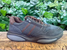 Afbeelding in Gallery-weergave laden, bijna Nieuwe sneakers van Xsensible maat 43 (wijdte HX)