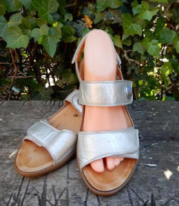 zo goed als nieuw sandalen van Mephisto maat 39