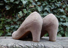 Afbeelding in Gallery-weergave laden, zo goed als nieuw Pumps van Gabor maat 37,5 (4,5)