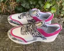 Afbeelding in Gallery-weergave laden, Nieuwe sneakers van shoecolate maat 39