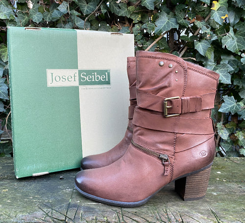 Nieuwe laarsjes van Josef Siebel maat 37