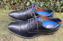 Afbeelding in Gallery-weergave laden, Nieuwe veterschoenen van LLOYD maat 42,5