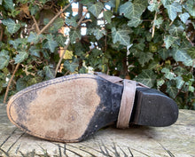 Afbeelding in Gallery-weergave laden, Zo goed als nieuw Laarsjes van Sendra maat 39 (6)