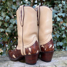 Afbeelding in Gallery-weergave laden, super mooie laarzen van Sendra maat 37