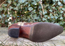 Afbeelding in Gallery-weergave laden, super mooie laarzen van Sendra maat 37