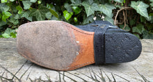 Afbeelding in Gallery-weergave laden, Zo goed als nieuw Laarsjes van Sendra maat 36
