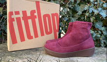Afbeelding in Gallery-weergave laden, Zo goed als nieuw Suède Laarsjes van Fitflop maat 36 (3)