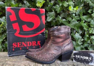 zo goed als nieuw  boots van Sendra maat 36