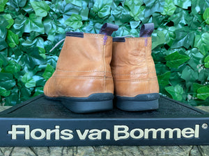 Nieuwe veterschoenen van Floris van Bommel maat 39