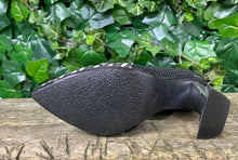 Afbeelding in Gallery-weergave laden, Nieuwe Laarsjes van United Nude maat 36