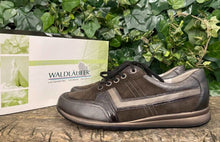 Afbeelding in Gallery-weergave laden, Nieuwe sneakers van Waldlaufer maat 41 (UK 7,5)wijdte H