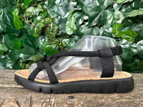 Nieuwe sandalen van Camper maat 42
