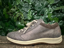 Afbeelding in Gallery-weergave laden, Nieuwe sneakers van Hartjes maat 37,5 (wijdte D)