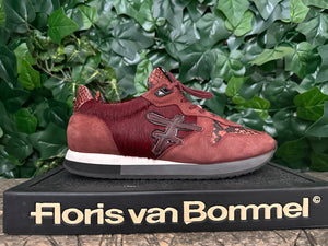 zo goed als nieuw sneakers van Floris van Bommel maat 39