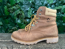 Afbeelding in Gallery-weergave laden, Bijna Nieuwe boots van panama jack maat 38