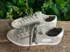 Nieuwe sneakers van AQA maat 42
