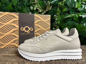 Nieuwe sneakers van AQA maat 42