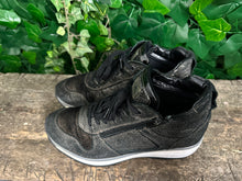Afbeelding in Gallery-weergave laden, zo goed als nieuw sneakers van Xsensible maat 39 (wijdte G)