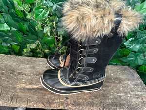 Nieuwe snowboots van Sorel'joan of Arctic" maat 37