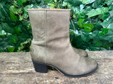 Afbeelding in Gallery-weergave laden, Bijna Nieuwe laars van Shabbies maat 38