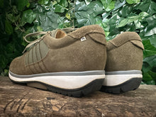 Afbeelding in Gallery-weergave laden, Bijna Nieuwe sneaker van Xsensible maat 40 (wijdte G)