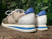 Afbeelding in Gallery-weergave laden, Nieuwe sneakers van AQA maat 41